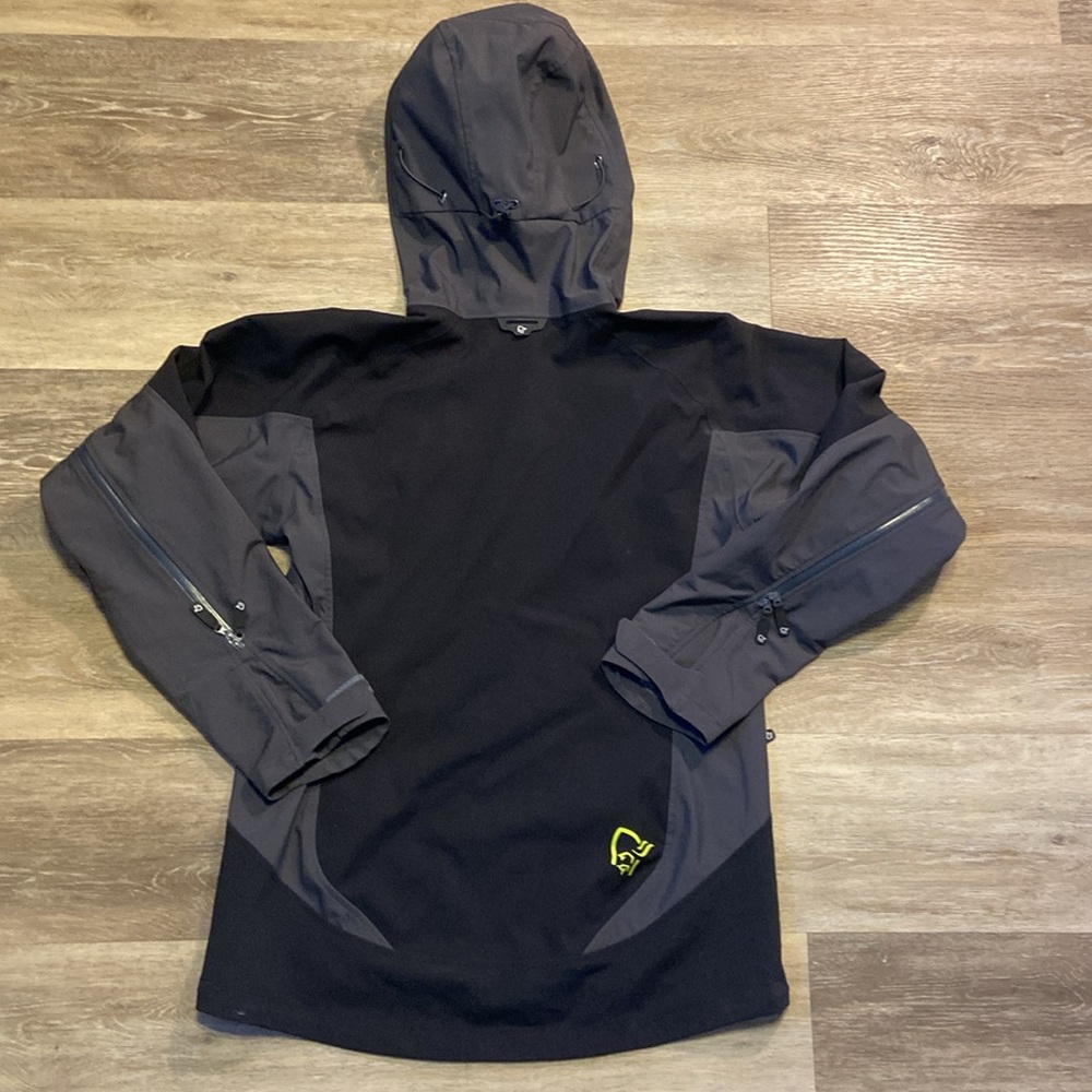 Norrona womens large grey and black zip up jacket - Picture 3 of 4